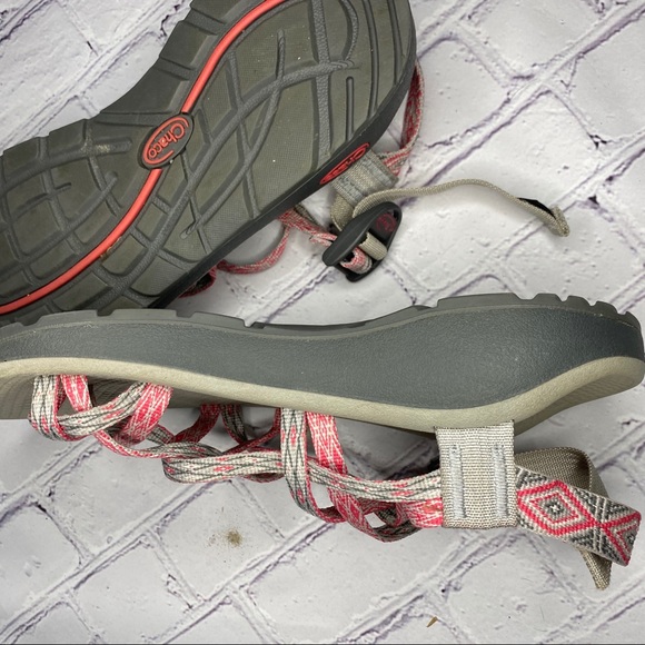 Size 8 chacos - Picture 4 of 7